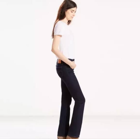 Levi's 714 Women's Straight Fit Dark Wash Jeans Size 27 Waist 30 Length EUC - Picture 3 of 14